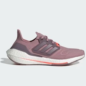 NEW ULTRABOOST 22 SHOES